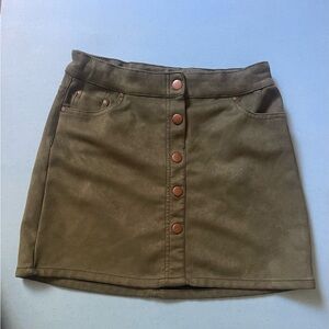 A short green skirt size 10-12